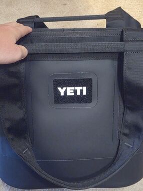 YETI Camino 20 Black Tote Bag – Durable Everyday Carry